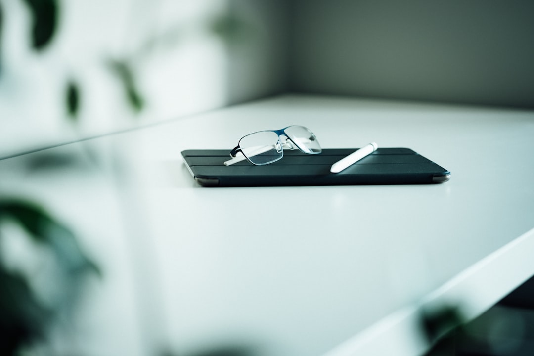 رحلة البحث عن شركة تسويق الكتروني في الرياض الأفضل: قصة من الواقع